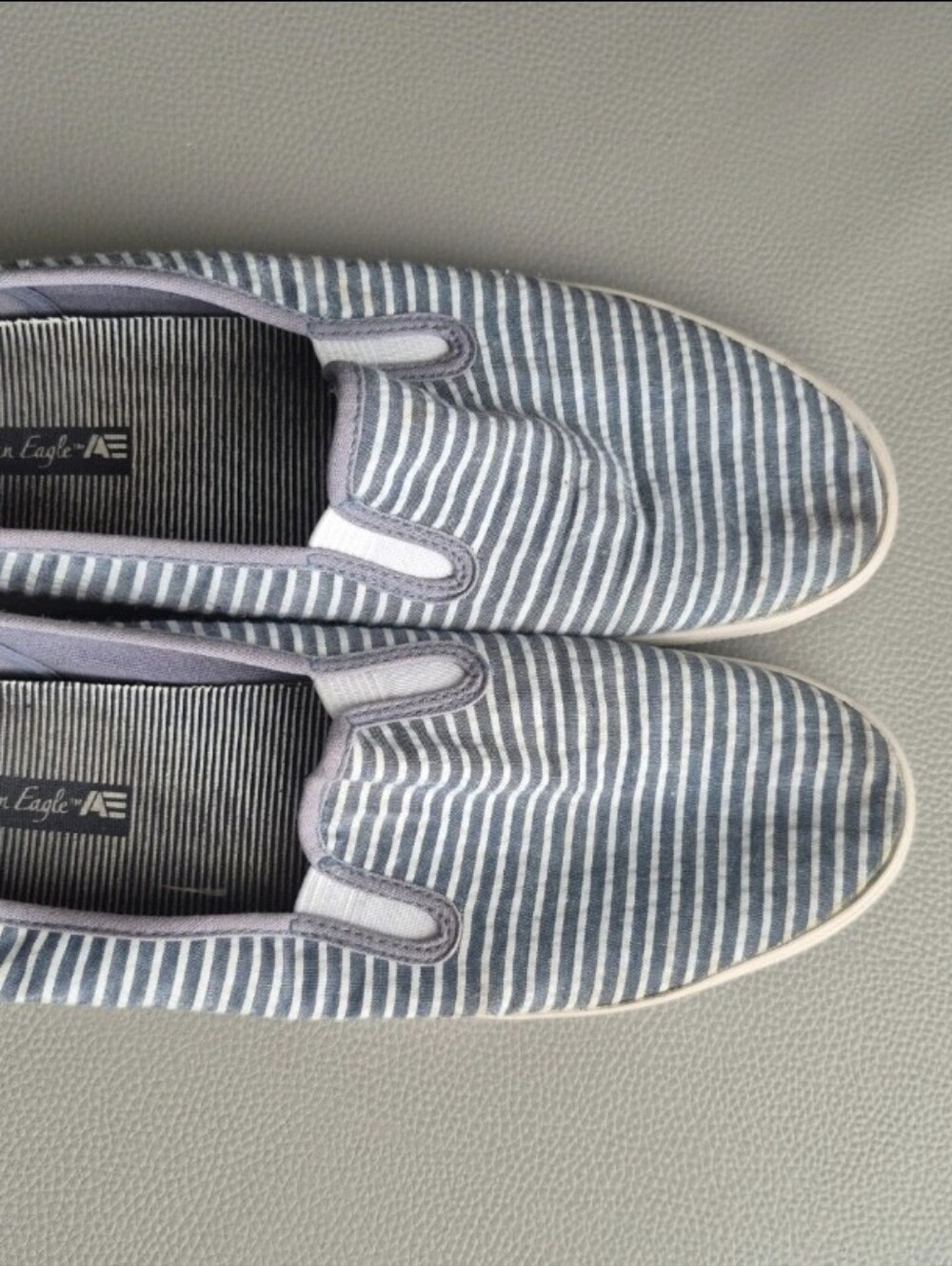 American Eagle Women's White Grey Sneakers Size 10